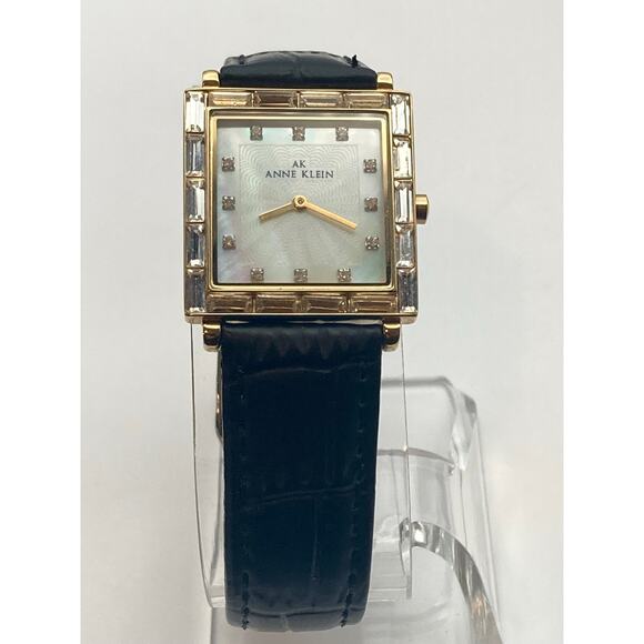 Anne Klein Mother of Pearl Dial Womens Watch 26mm New Battery New Leather Band - Picture 4 of 12
